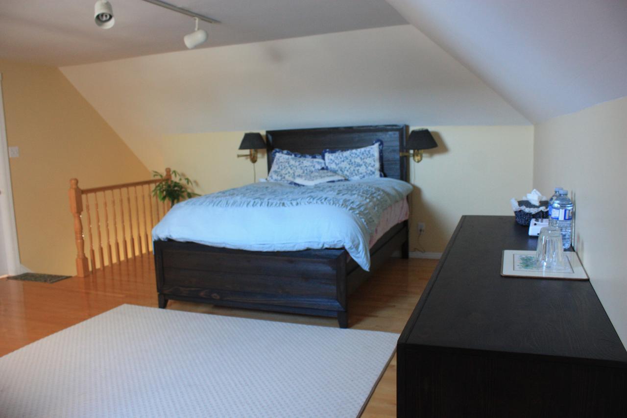 Downtown Bed & Breakfast モンクトン エクステリア 写真